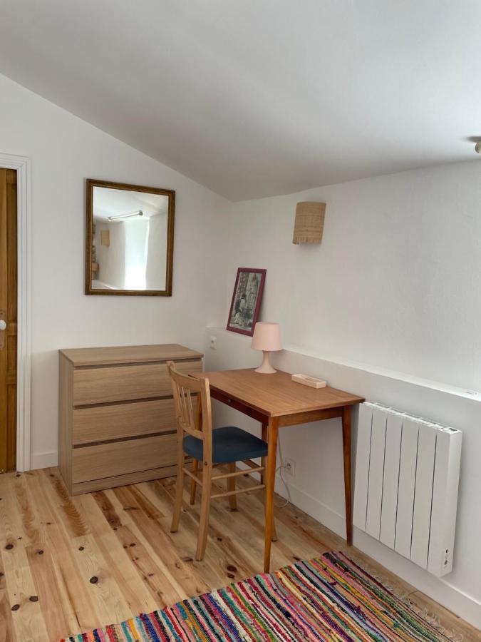 Maison, Calme Avec Cheminee. Botmeur Bagian luar foto
