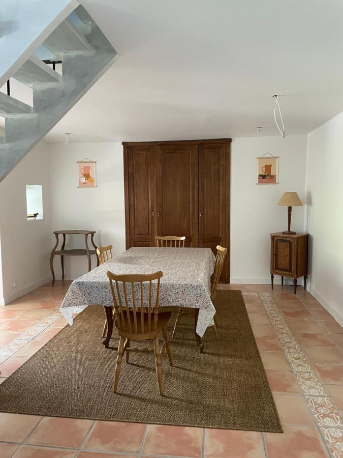 Maison, Calme Avec Cheminee. Botmeur Bagian luar foto